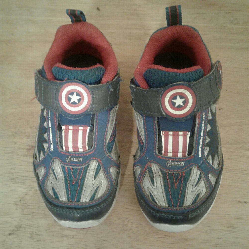 Stride Rite Captain America shoes