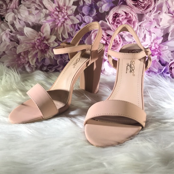 🎀New Make Me Blush Heels - Picture 3 of 8