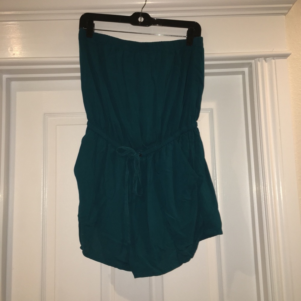 Real romper with pockets