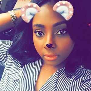 Meet your Posher, Briana