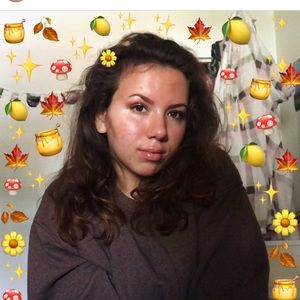 Meet your Posher, Nicolle