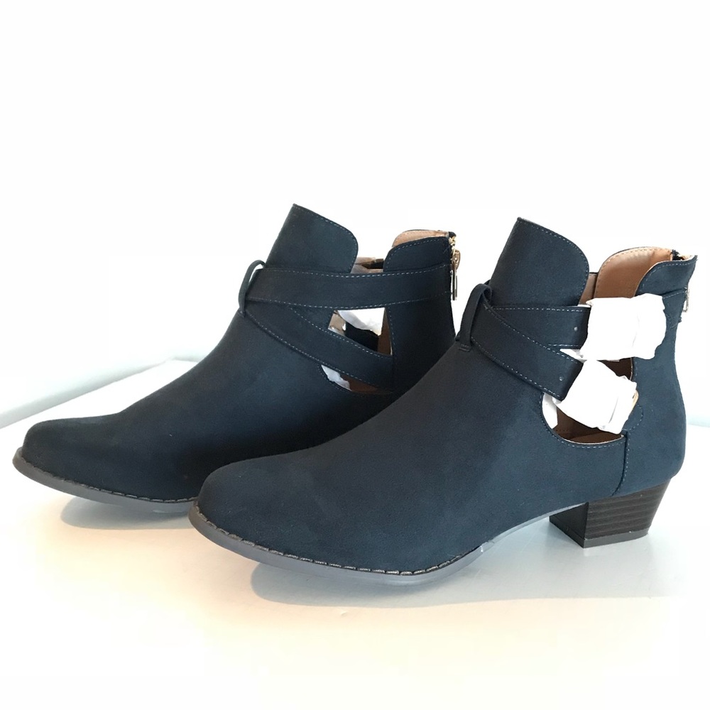 NIB Navy And Gold Buckle Bootie - Picture 3 of 6