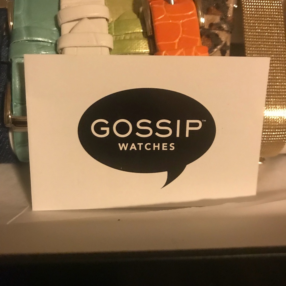 Gossip Watch Set