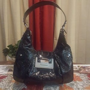 🖤Guess Patent Leather Hobo🖤