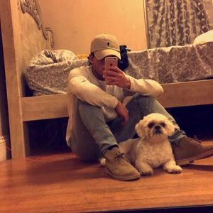 Meet your Posher, Erick armando