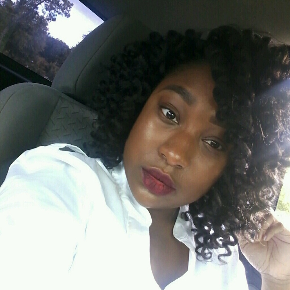 Meet your Posher, Taressa