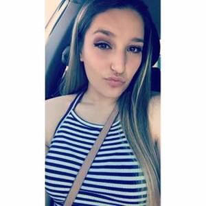 Meet your Posher, Genevive