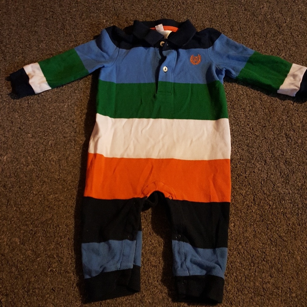 Like new Chaps color blocked adorable bodysuit.