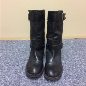 Black 3/4 length boots
