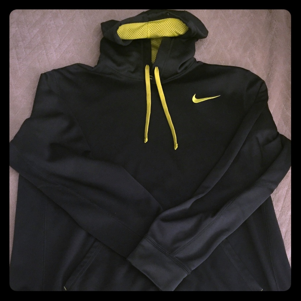 Men's Nike Therma-Fit Hoodie