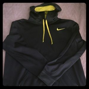 Men's Nike Therma-Fit Hoodie