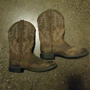 Ariat Cowgirl boots