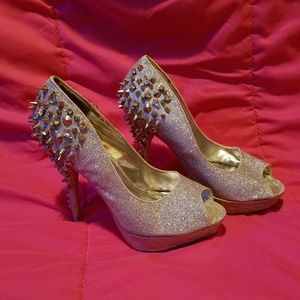Spiked Peep Toe Heel in Silver