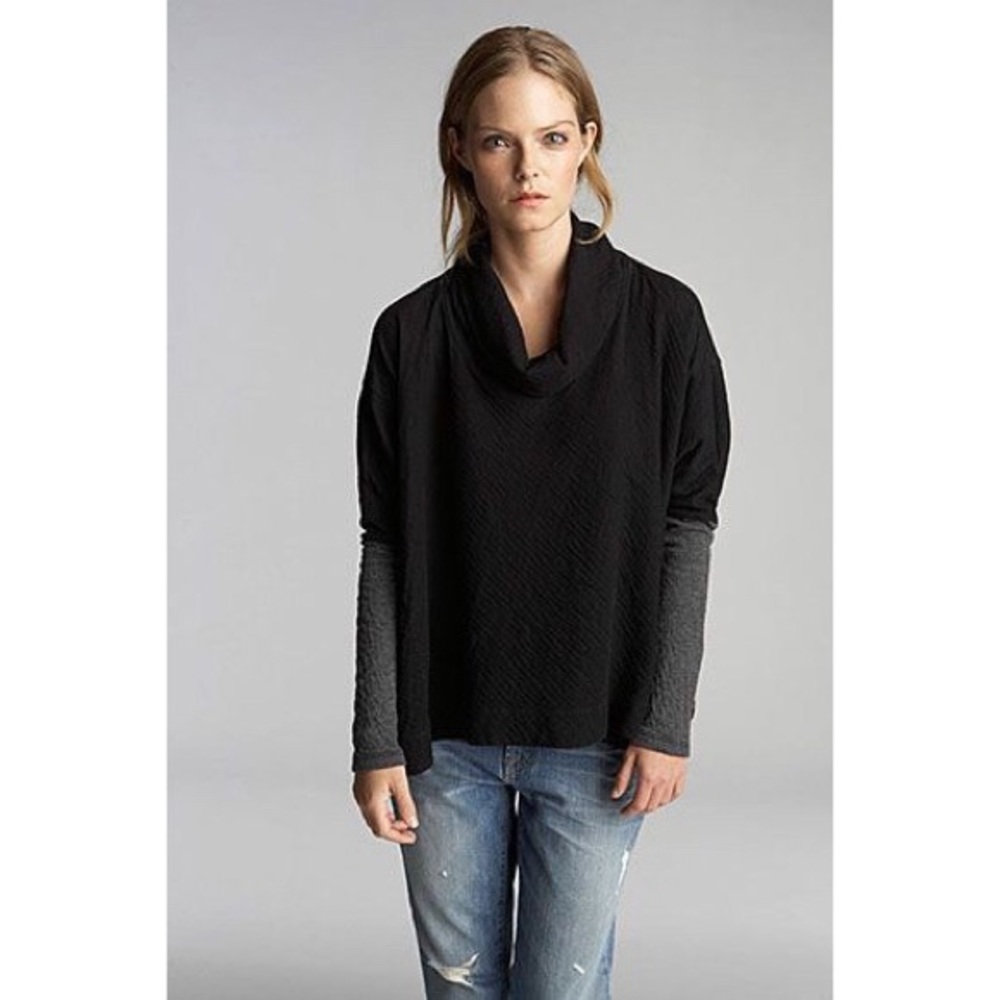 ⚡️SALE⚡️NWT Velvet ‘Camellia’ Cowl Sweater