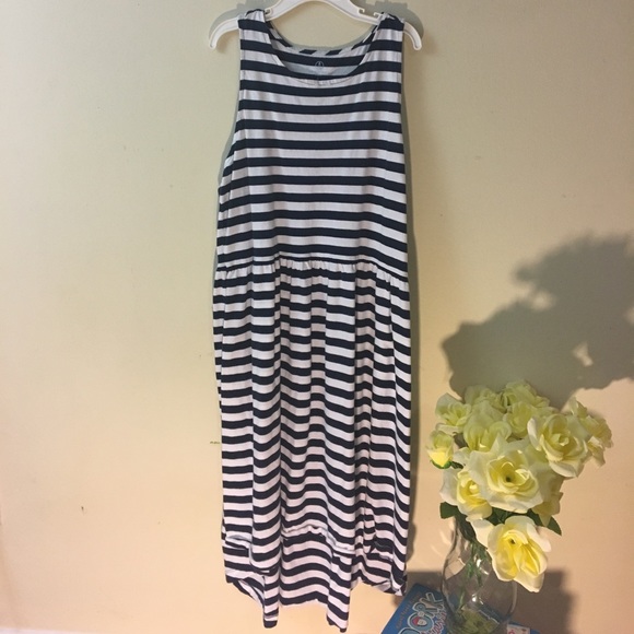 Lands’ End stripe dress - Picture 2 of 5