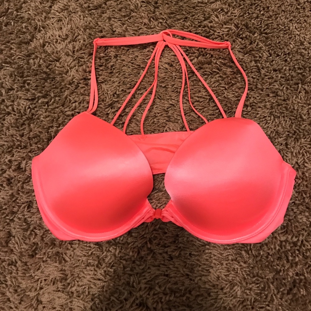 Victoria’s Secret push up bra