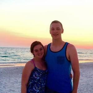 Meet your Posher, Aaron