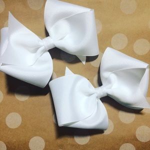 Girls hair accessories