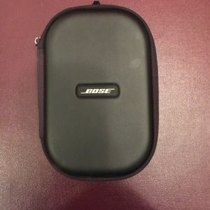 Bose had phone cover