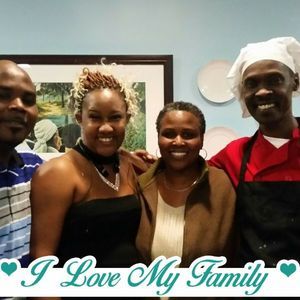 Meet your Posher, Yetevia