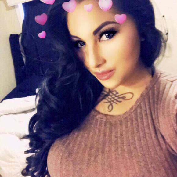 Meet your Posher, Valerie - Picture 1 of 1