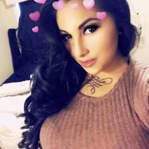 Meet your Posher, Valerie