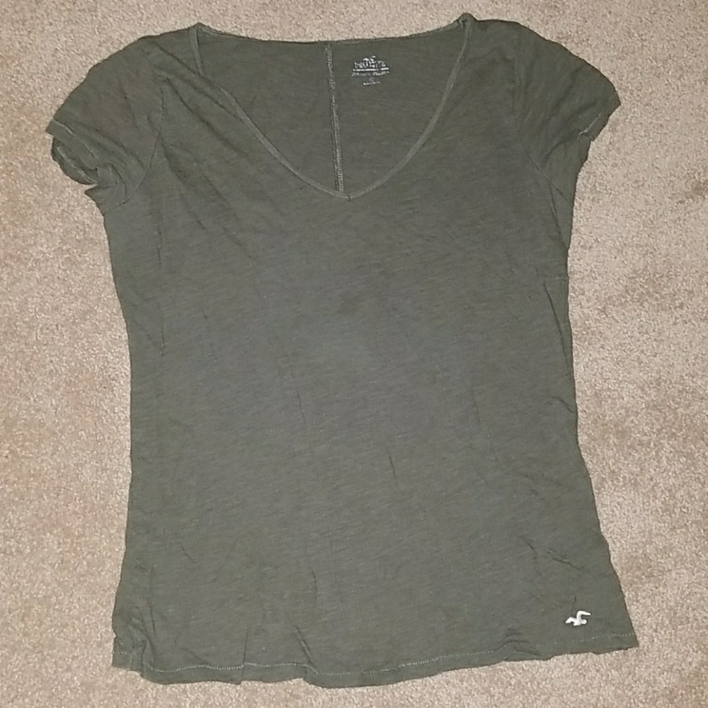 3 Hollister T-Shirts