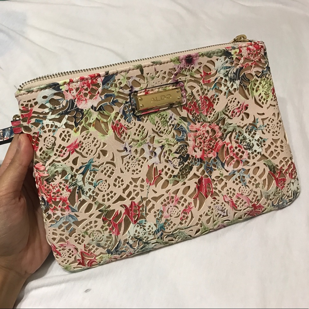 Aldo Wristlet