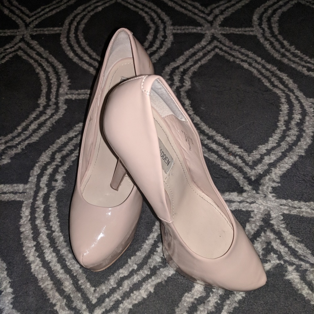 Steve Madden Fawn Patent Platform Heels