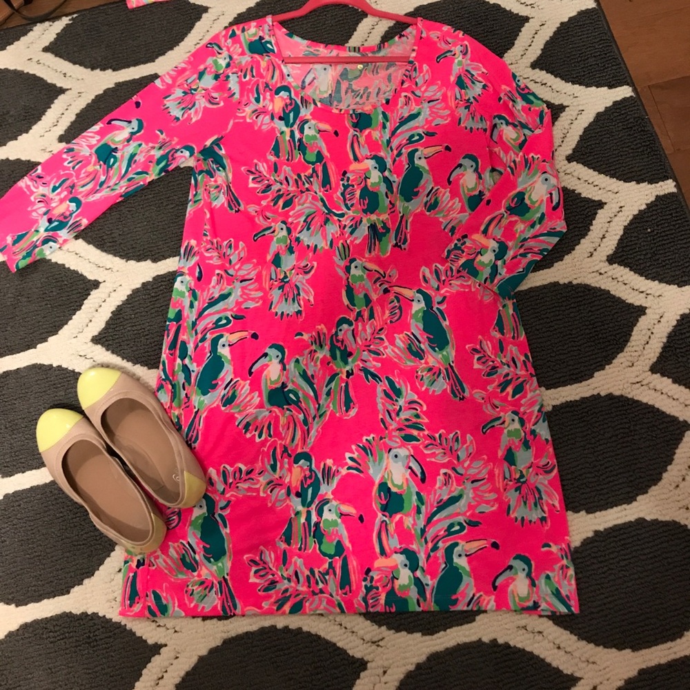 New without tags dress with flaw!!!