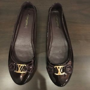Authentic LOUIS VUITTON Flats