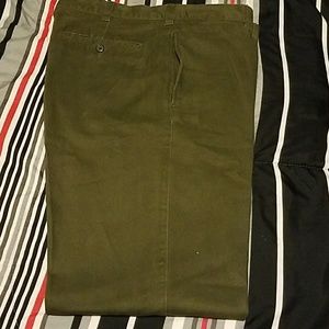 Paints 35x35 nice for cool weather olive color