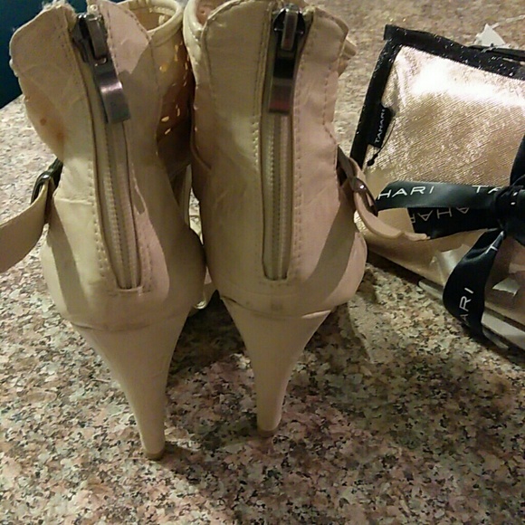 High heels,cream - Picture 3 of 3