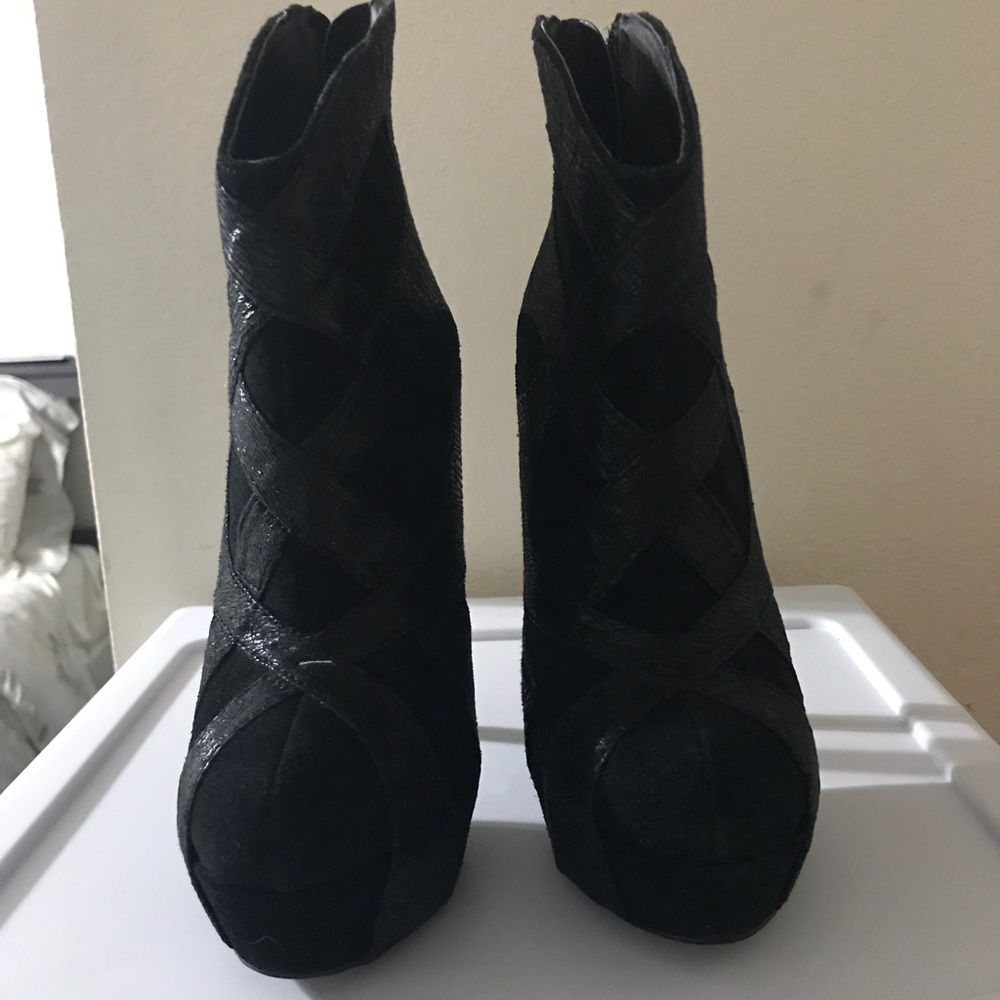 Colin Stuart Boots size 5.5