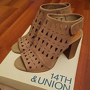 SALE TODAY ONLY! 14 & UNION BOOTIES