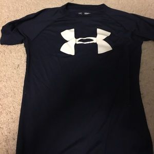 Youth medium under armour loose fit compression