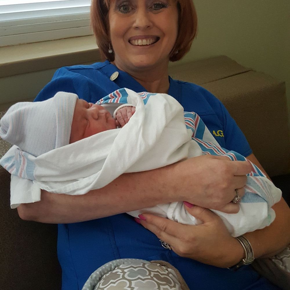 Meet your Posher, Robin