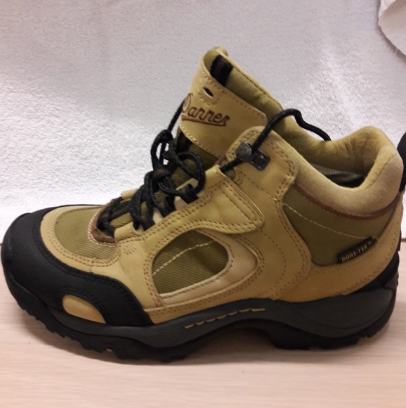 Danner size 9 mountain boot - Picture 4 of 7