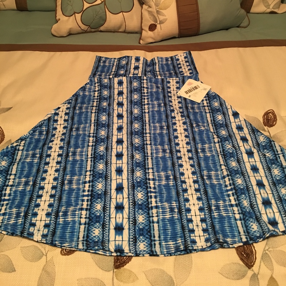 Lularoe Azure skirt