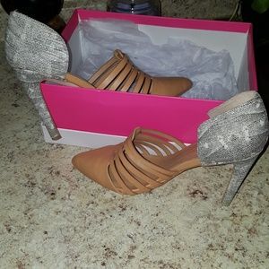 Stylish ladies 2 tone heals