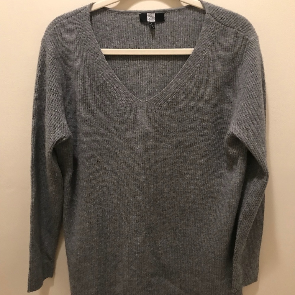 Saks fifth avenue sweater