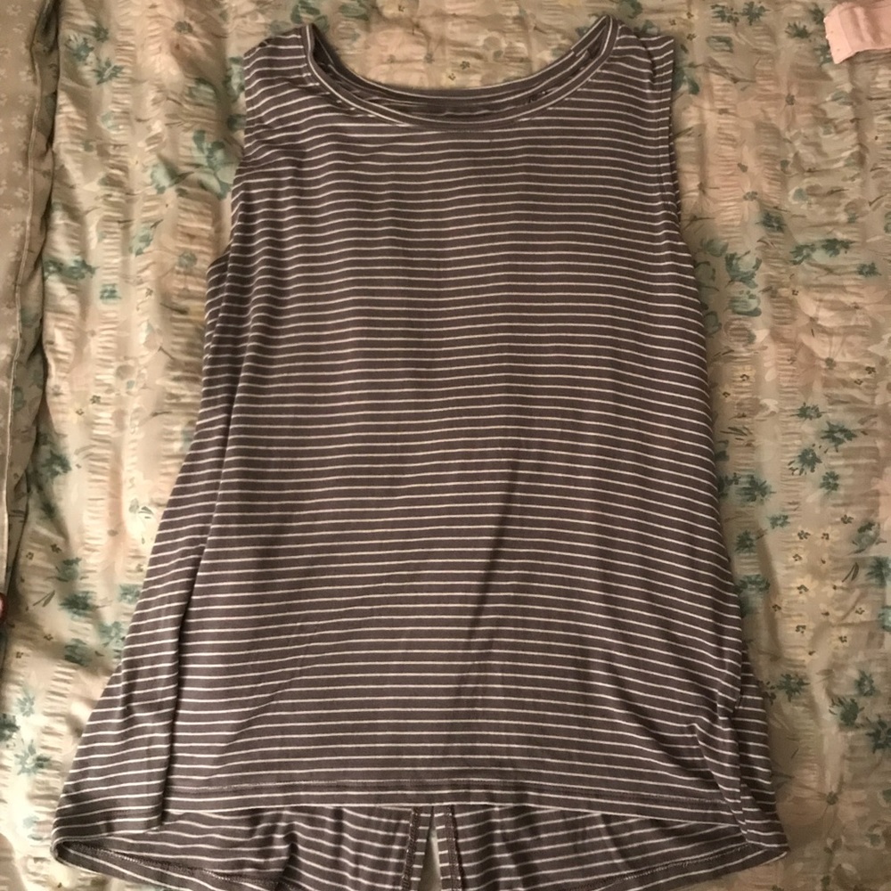 Old Navy open back top