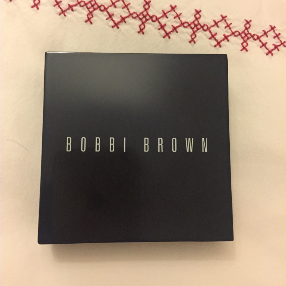 Bobbi Brown Shimmer Brick Compact in Bronze