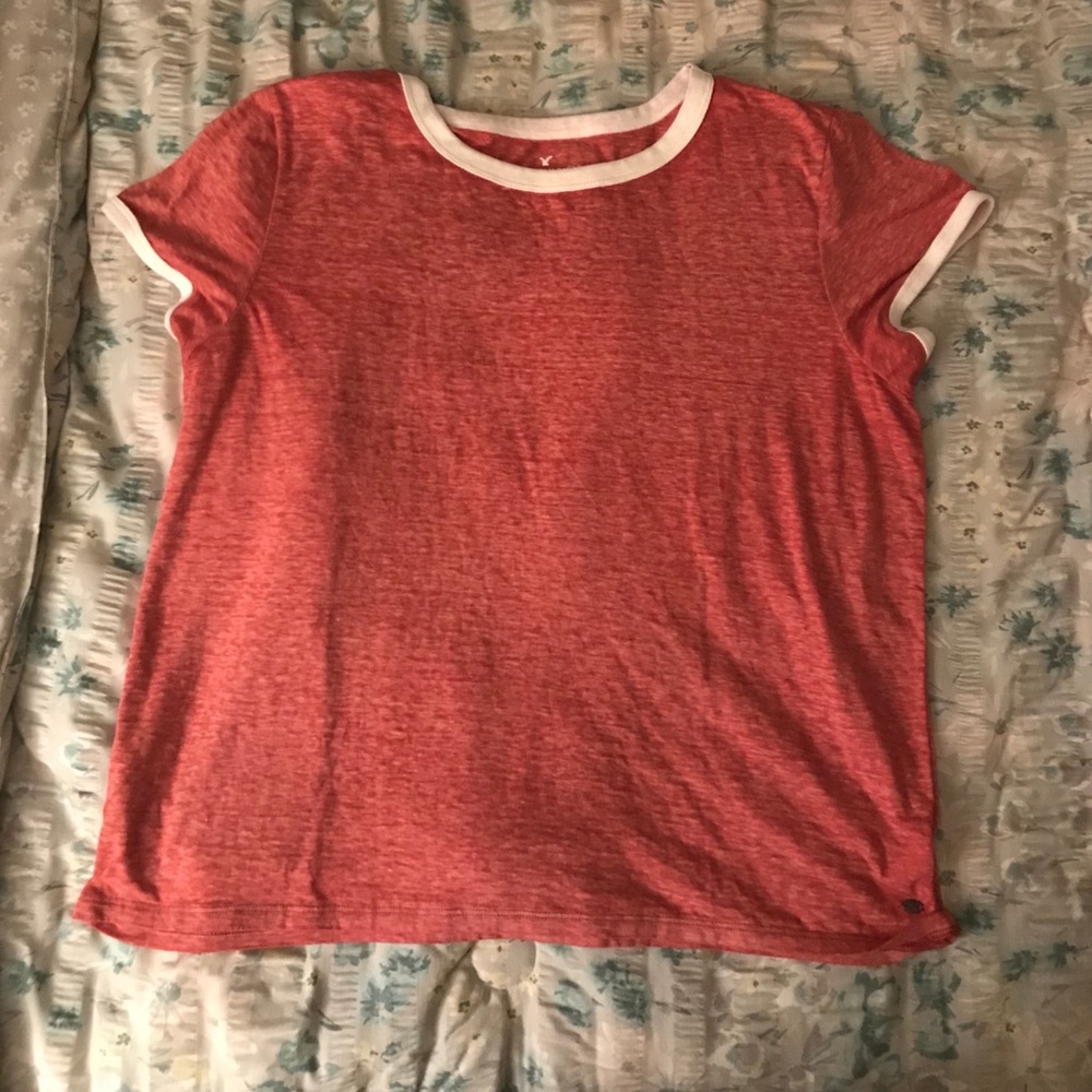 American Eagle cropped tee