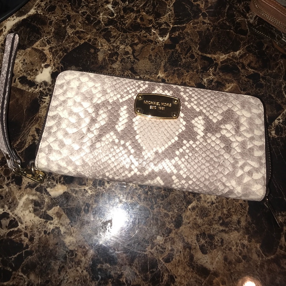 Michael Kors Snake Skin Wallet