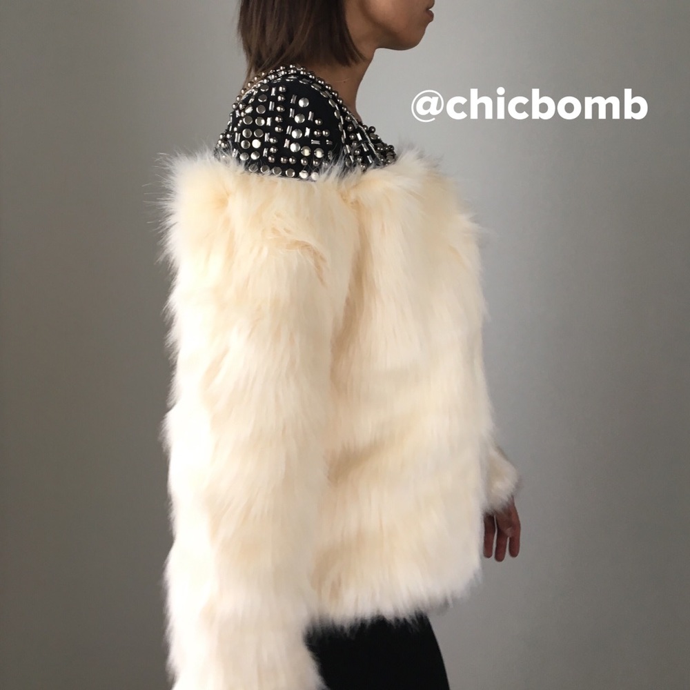 Faux fur rock studded coat. - Picture 6 of 7