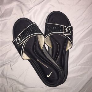 Nike slides
