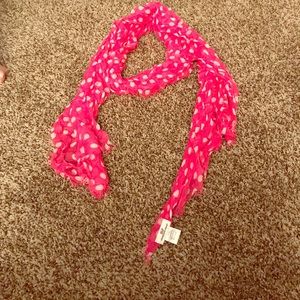Vineyard vines scarf