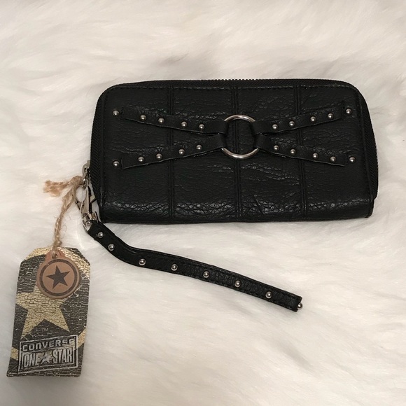converse zip wallet