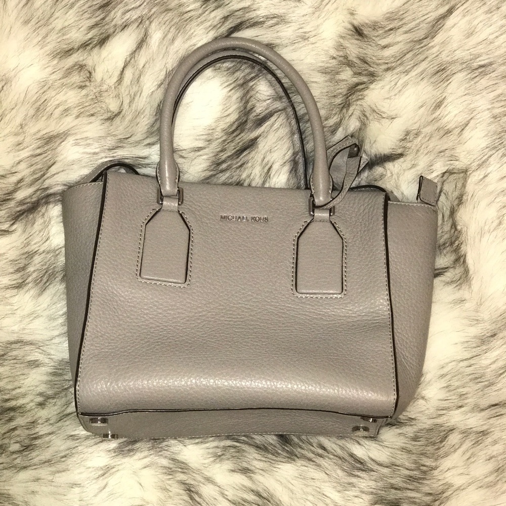 Michael Kors Shelby Bag